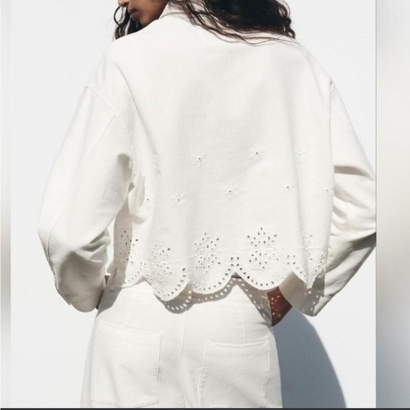 NWOT Zara Cutout Button-Up Jean Jacket - Picture 3 of 6